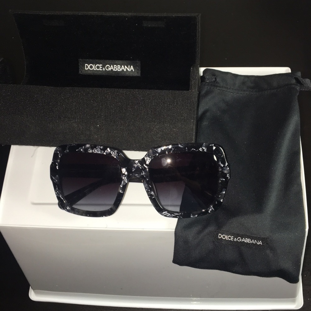 AUTHENTIC Dolce & Gabbana black sunglasses